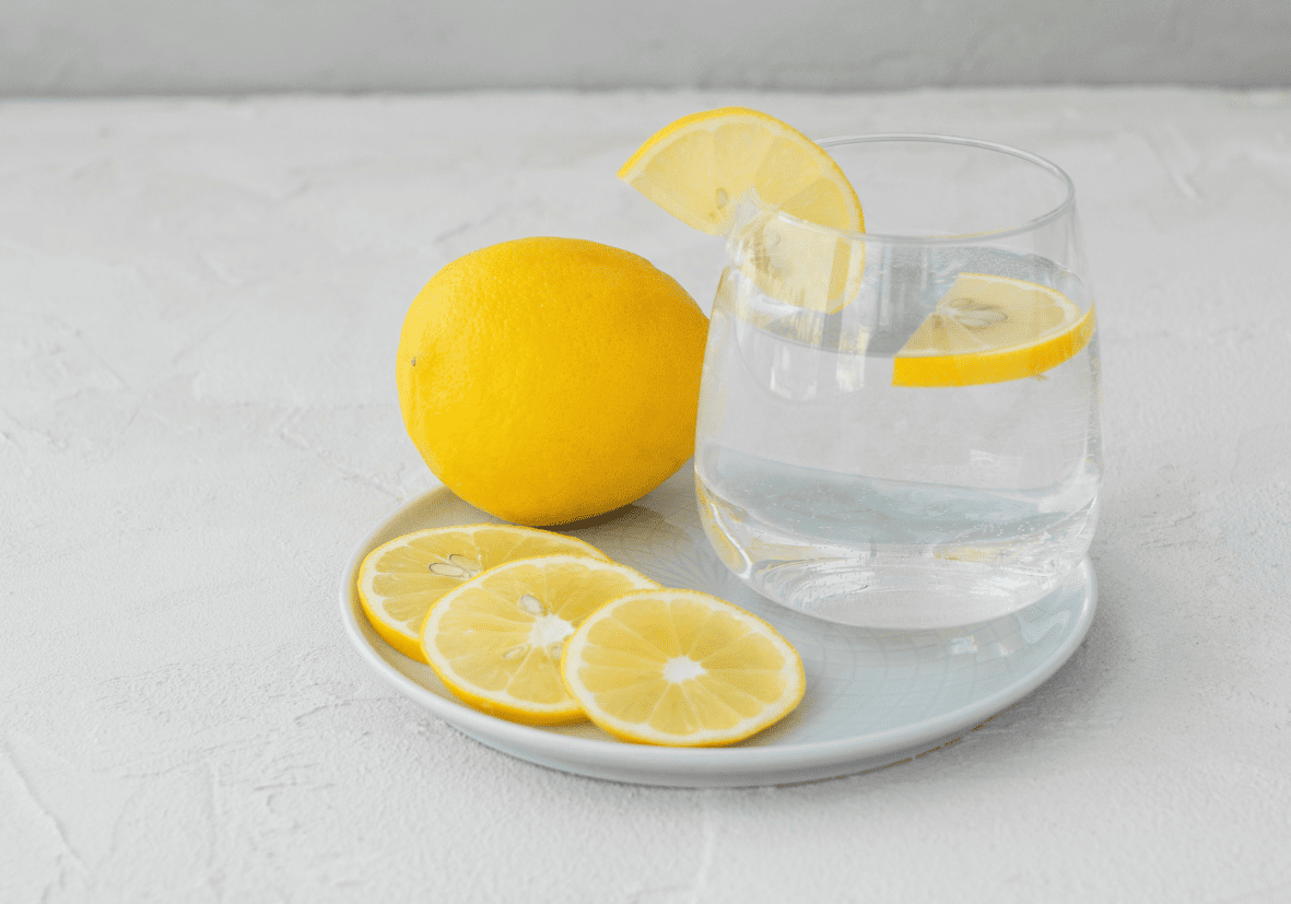 agua con limon